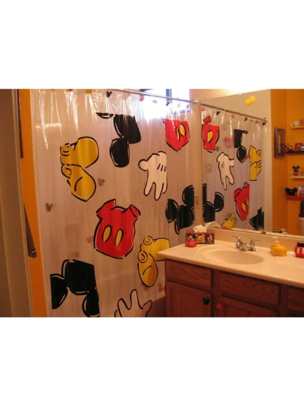 Disney Scattered Mickey Mouse Parts 70
